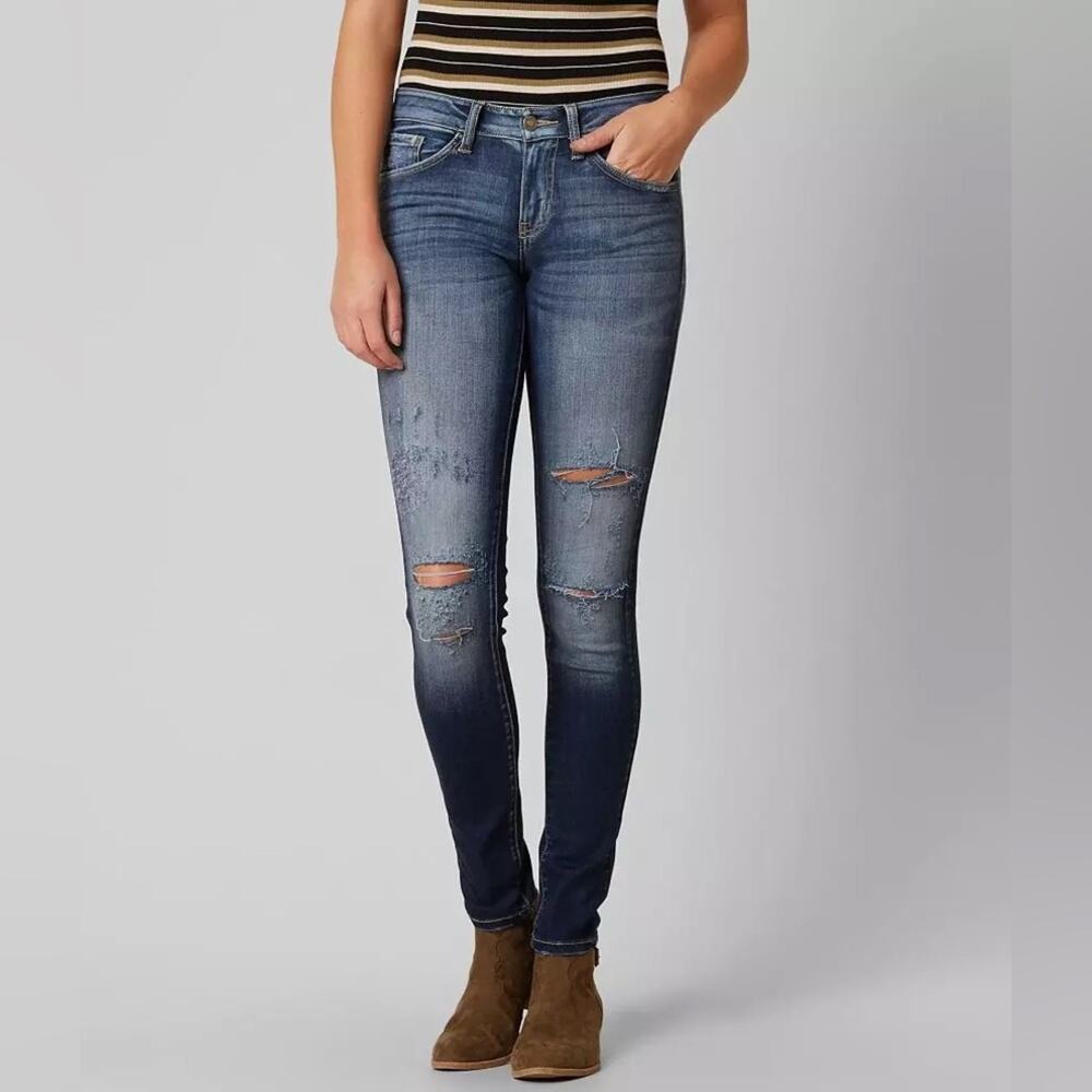 KanCan Estilo Dark Wash Distressed Skinny Jeans Women’s Size 26